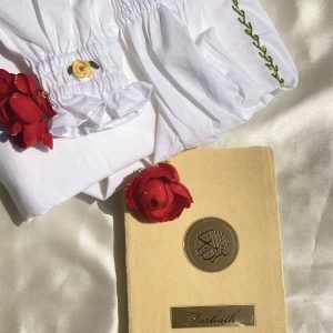 CREAM /GOLDEN FLOWERS